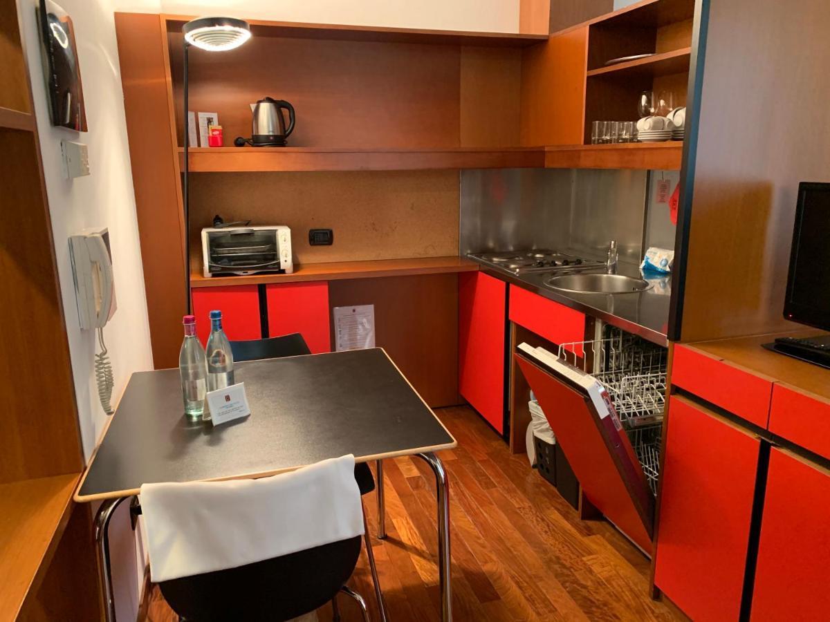 Residence Le Corti Milano Eksteriør bilde