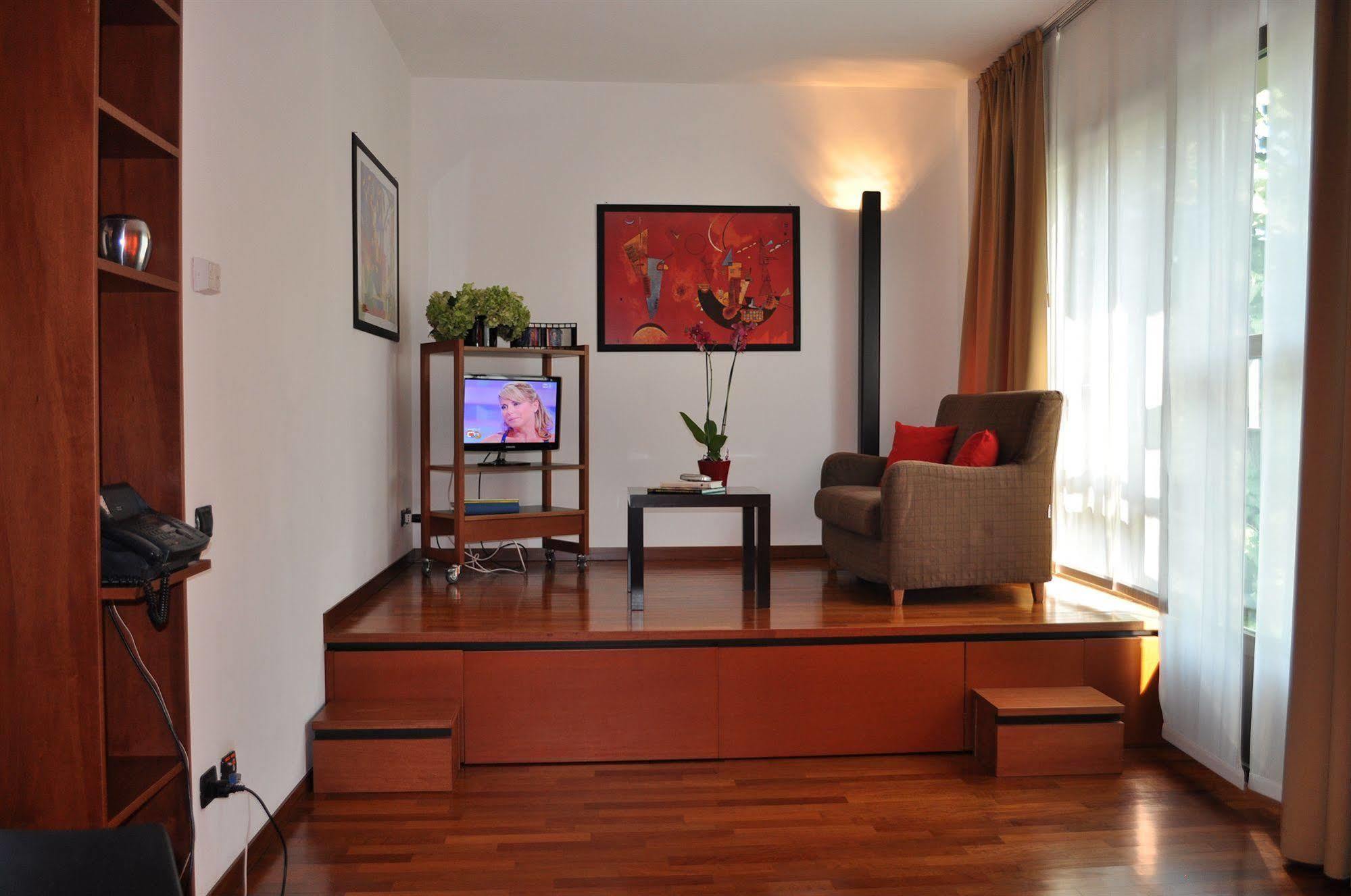 Residence Le Corti Milano Eksteriør bilde